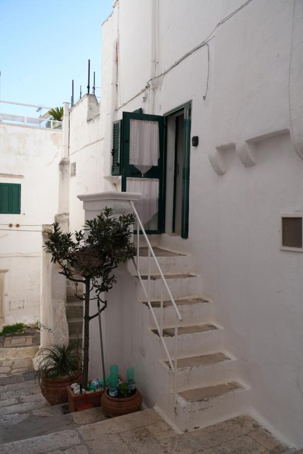 Casa Tea - Nel Cuore Della Citta' Bianca Ostuni Εξωτερικό φωτογραφία