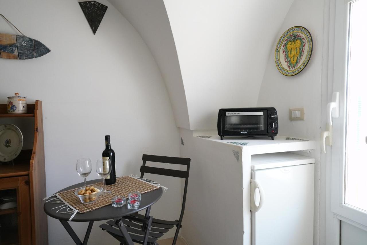 Casa Tea - Nel Cuore Della Citta' Bianca Ostuni Εξωτερικό φωτογραφία