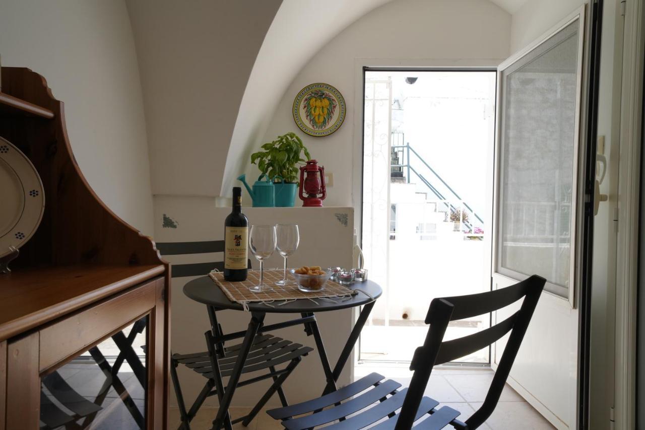 Casa Tea - Nel Cuore Della Citta' Bianca Ostuni Εξωτερικό φωτογραφία